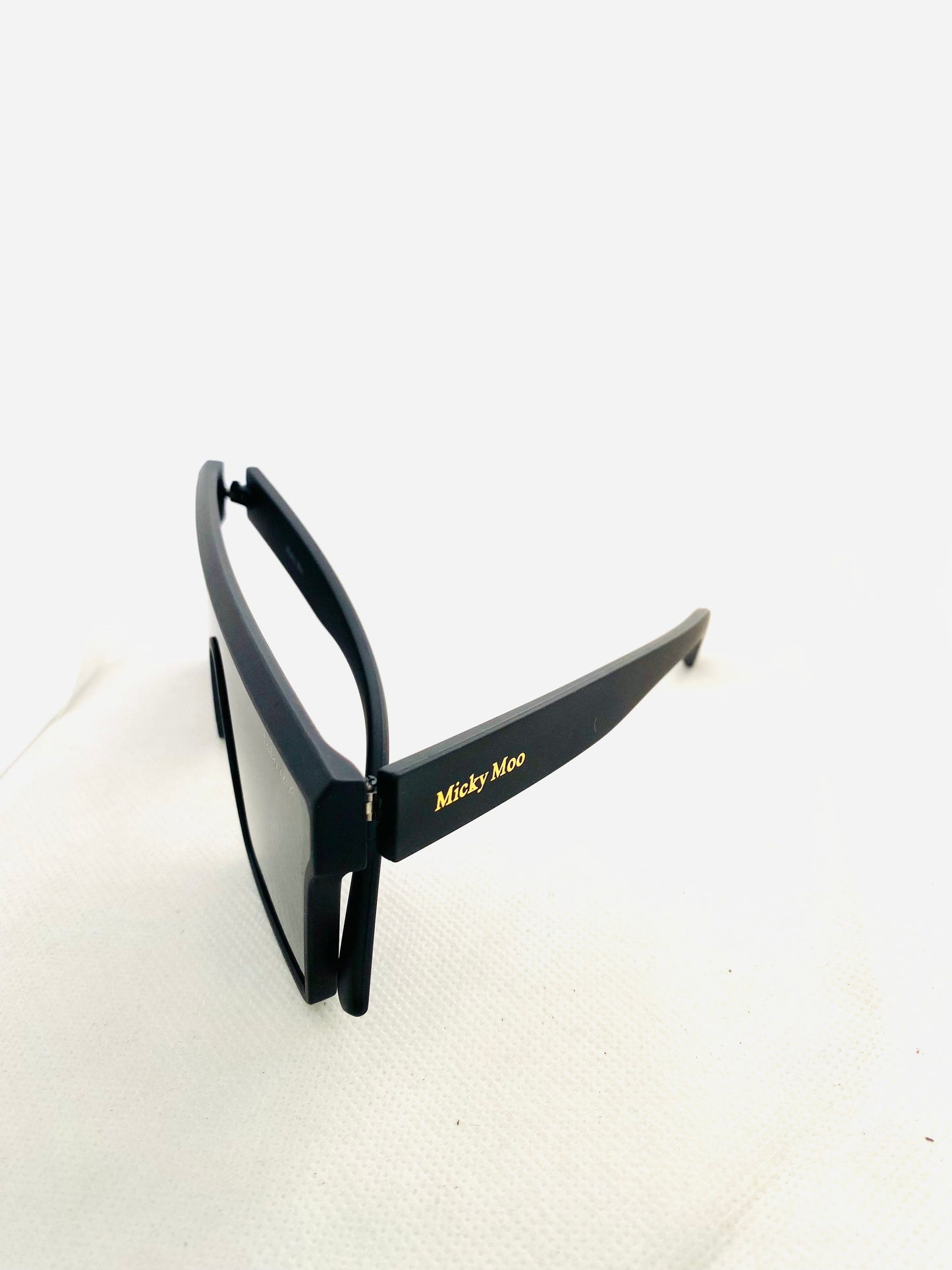 Micky Moo Deep Water Sunglasses